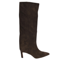  Estelle in Brown