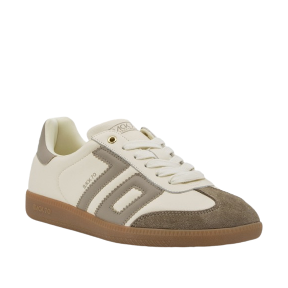 Cloud NM in Taupe Milk