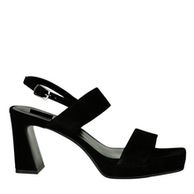  Maida in Black