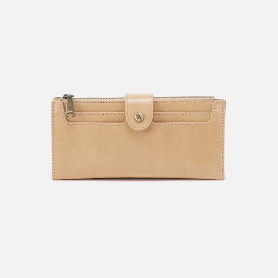 Dunn in Desert Sand
