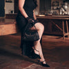Kamra in Black